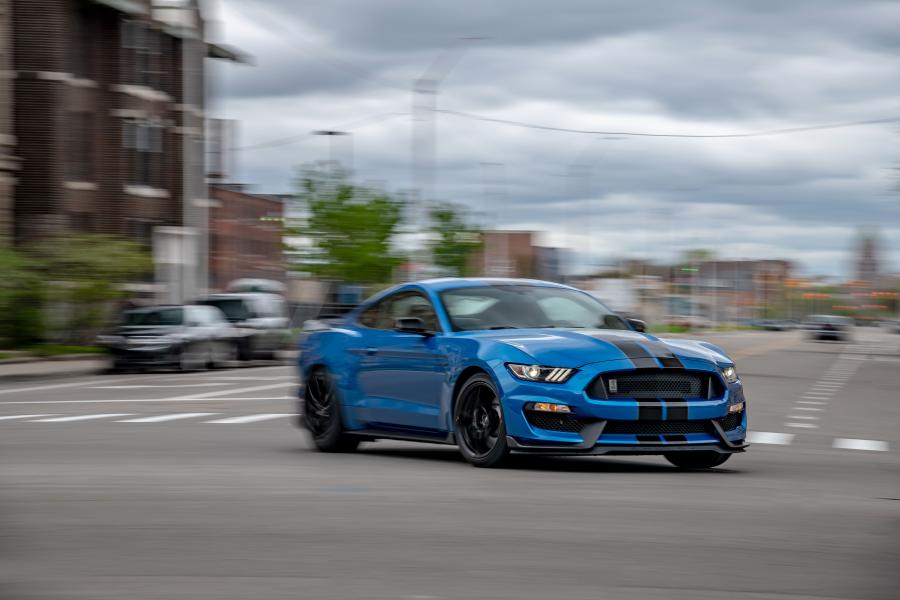 Shelby GT350 2018 года  (фото 40 из 40)
